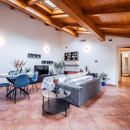 Casa Luce - Bright, Stylish And * 모데나