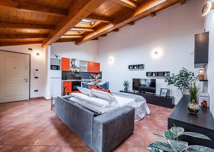 Casa Luce - Bright, Stylish And Μόντενα