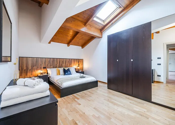 Casa Luce - Bright, Stylish And Μόντενα